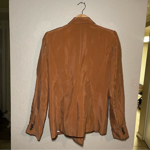 SMYTHE | DB TUCK IN BLAZER IN BROWN SIZE: 2 - Picture 6 of 8